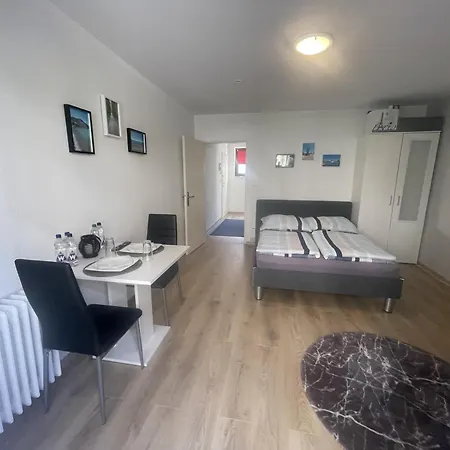 Lage Apartment *